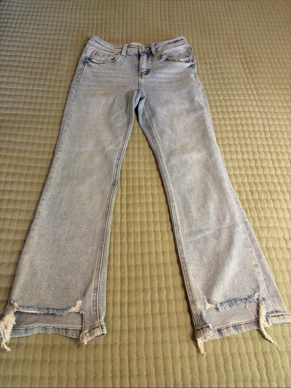 Lovervet high rise cropped Light Blue Flare Jeans with Frayed Hem